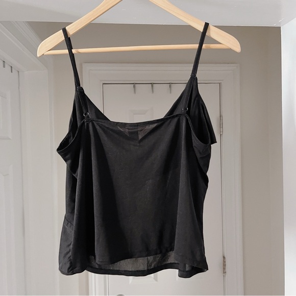 H&M Ruffle Cami Top - Picture 3 of 3